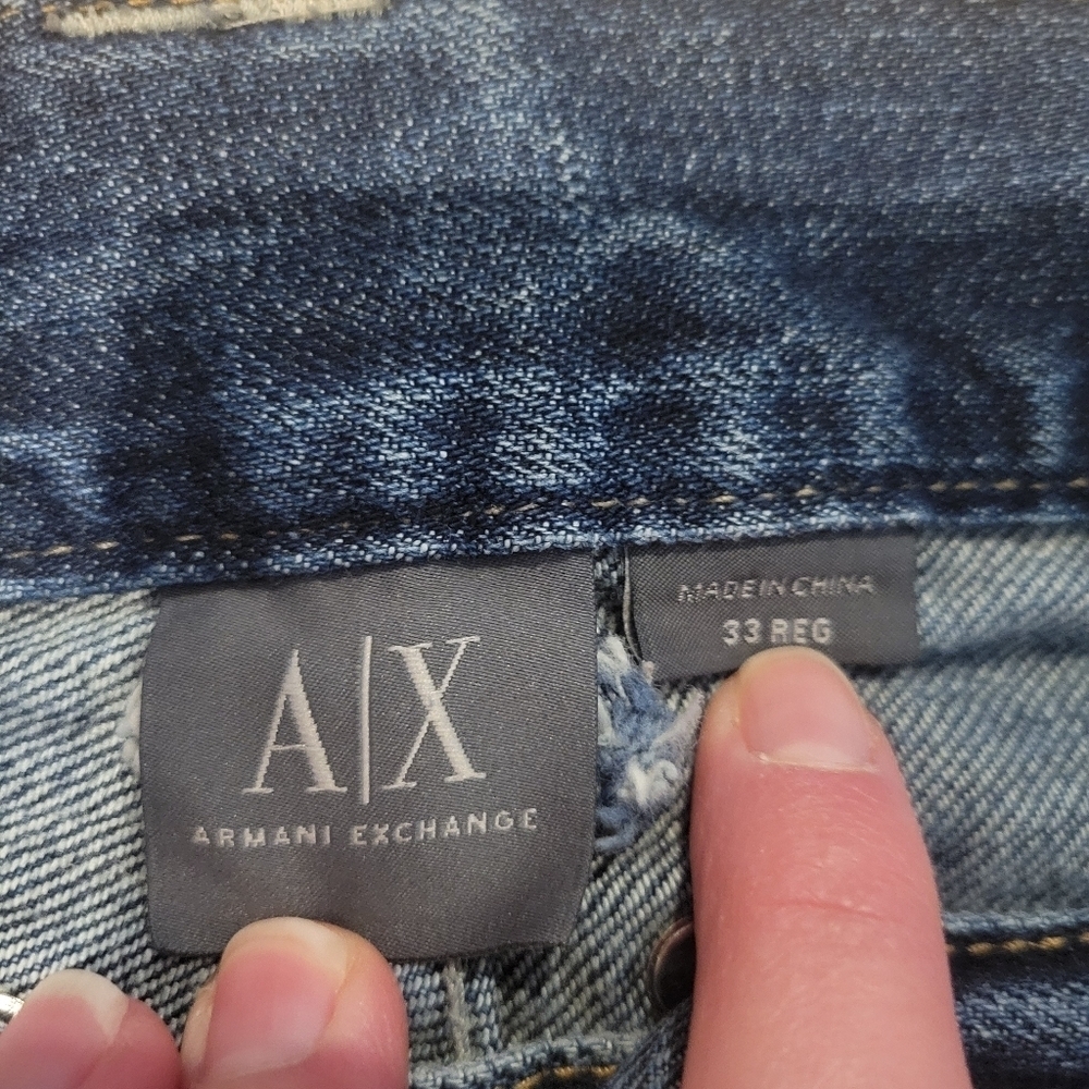 Armani Exchange Men's Relaxed Leg Jeans Size 33 - Picture 2 of 9